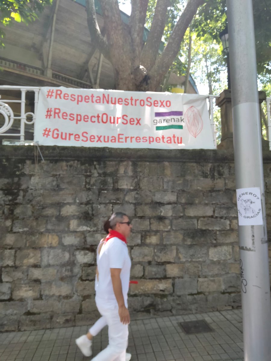 #ErrespetatuGureSexua
#RespetaNuestroSexo
#RespectOurSex
#GlobalWomensDay