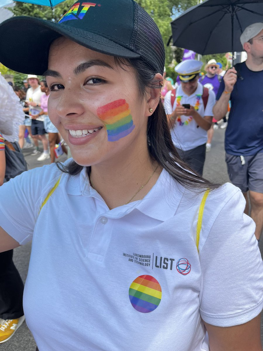 LIST_Luxembourg's tweet image. #Luxembourgpride 🌈 Marching for equality and diversity! 💪🏳️‍🌈 LIST stands united with the #LGBTQI+ community, promoting inclusivity and respect for all. 

Together, we strive for a future where everyone&apos;s rights and identities are celebrated

#EqualityMarch