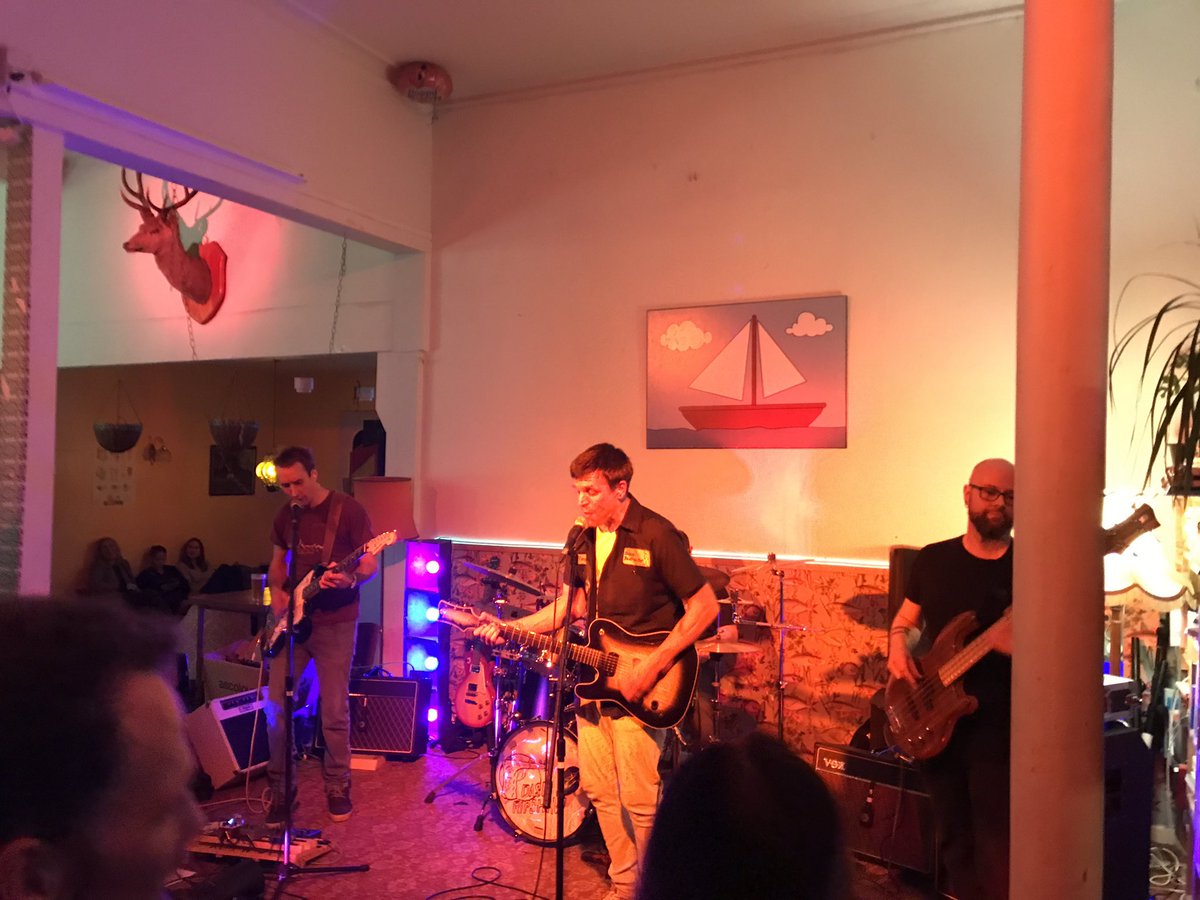 InLoveWithAView's tweet photo. Disappointing final set from Wellington based Sum182Day, sorry “Dash Ripshaw” - decent finish but nothing new #Bland. Decent picture of #RiverCityGigLegend #DancingDave in the moshpit tho
Anyone remember where I live ? Been a while since I’ve staggered home pissed 🍻#LiveIsWobbly https://t.co/xSN6vgPoR3
