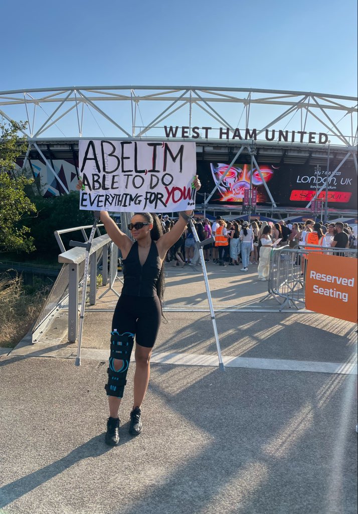 angelayvess's tweet photo. When Iโm fucked up, thatโs the real meโฆ
Couldnโt let my knee injury stop me from seeing my all time favorite @theweeknd โฆ
#TheWeeknd #xo #abel #abeltesfaye #TheIdol #AfterHoursTilDawnTour #theweekndlondon #TheWeekndtour #london #mementomori https://t.co/bC2QX6GWwF