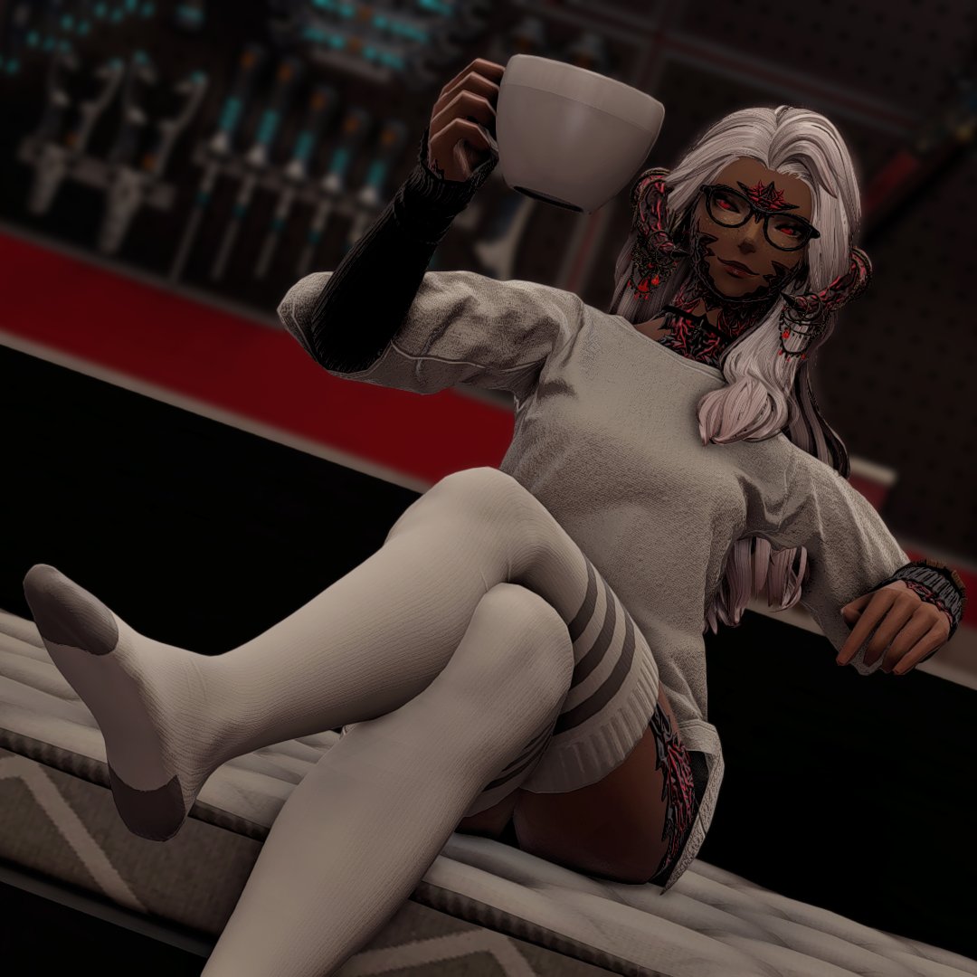 mskai_TB's tweet photo. Care for a drink?
#GPOSERS #Au_Ra #Bearposes https://t.co/YGVpYXaSZm