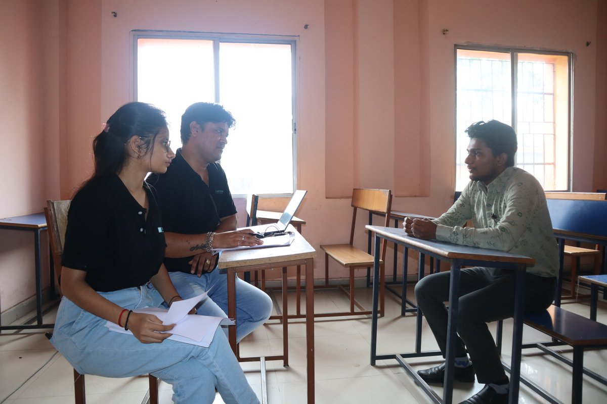 NRIGroupIndia's tweet image. Yesterday (7th July 2023) was a day filled with excitement and endless possibilities as we hosted the Campus Drive of Technoduxx Private Limited at NRI Group of Institutions. 🙌

#Technoduxx #CampusDrive #TrainingAndPlacement #CareerOpportunities #Placement #Career #Campus