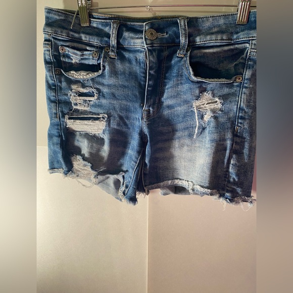 LesterMacG's tweet photo. So good I had to share! Check out all the items I'm loving on @Poshmarkapp from @ClothesPlz #poshmark #fashion #style #shopmycloset #dynamite #americaneagleoutfitters: https://t.co/tCZ5TkKS6E https://t.co/F7R0NXnYOC