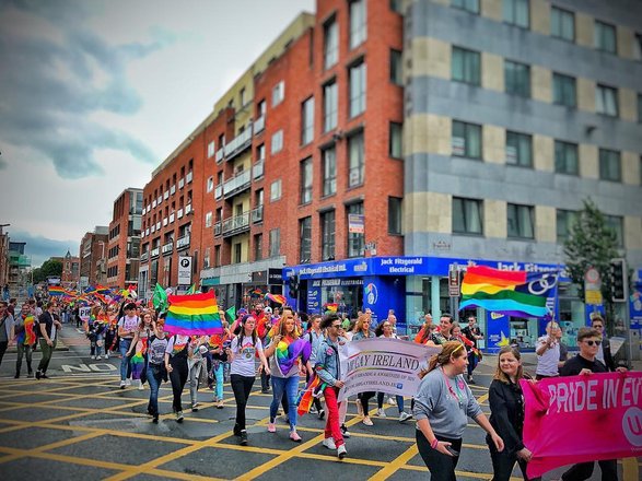In Limerick, Pride is more than just a day or an event.  🌈

That said, we can't wait to celebrate with our LGBTQIA+ community at the Pride Parade today in Limerick city! 😁

Happy Pride! #LimerickEdgeEmbrace 

📸 @cianreinhardt 
📸 @bastosle 
📸 <a href="/francodionco/">Franco</a>