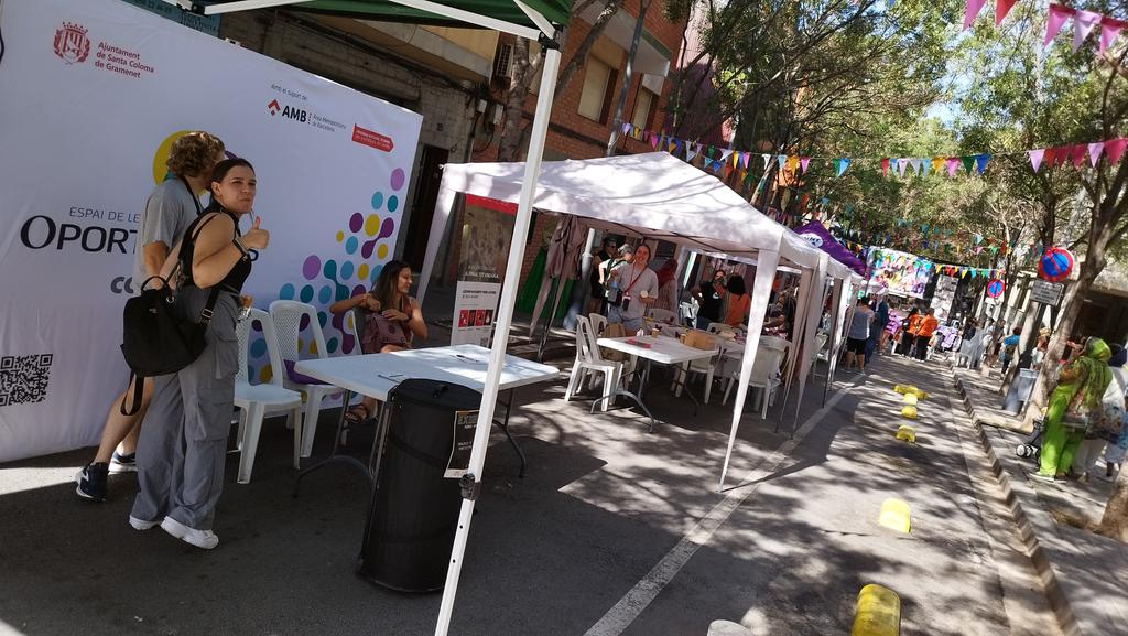 Acció Comunitària #santacoloma tweet media