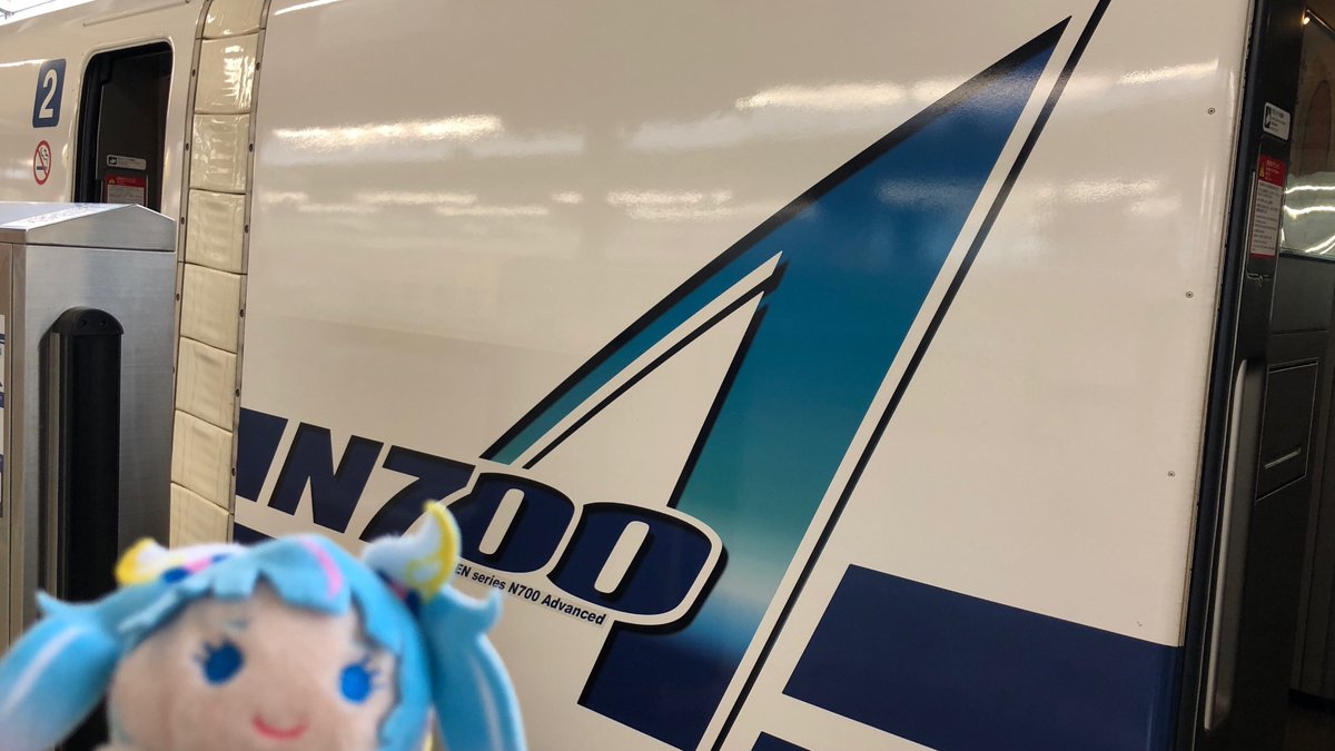 よりたかったお店も無事に寄れ、楽しい一日を過ごせました〜
楽しい時間はあっという間に過ぎてしまったな。
今日はおっきなAの新幹線で東京に帰ります！
ありがと大阪(^^)