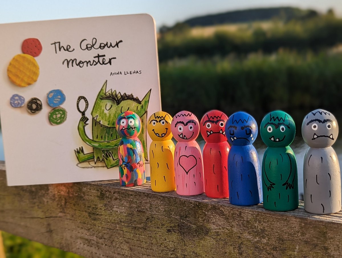 How are you feeling today? Colour Monster peg dolls will be in use lots at school as children prepare to move to a new class. Follow me on Instagram @the_handmade_tale
#counsellingaids #smallworldplay #gifts #imaginitiveplay #childrensbooks #feelings #childsplay