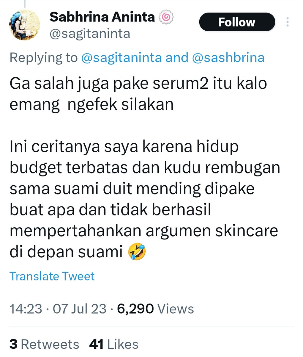 Pentingnya kerja dan punya uang sendiri, kalau pasangan ga ada duit bisa ngorek dompet untuk kebutuhan pribadi. 
Skincare sekarang ga mahal juga semua, itu Implora dibawah 30 ribu udah ok banget.