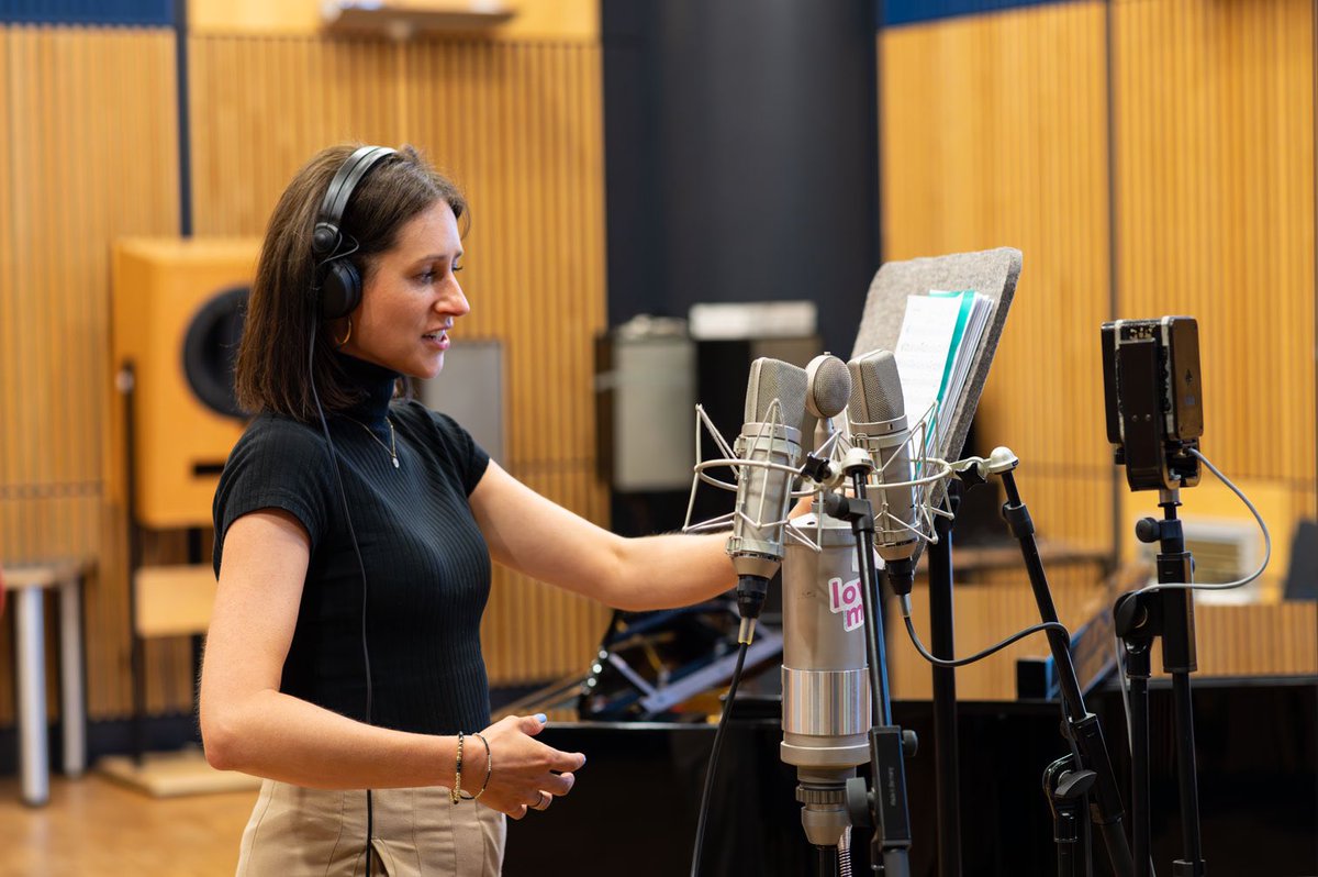 Susanna Hurrell tweet media