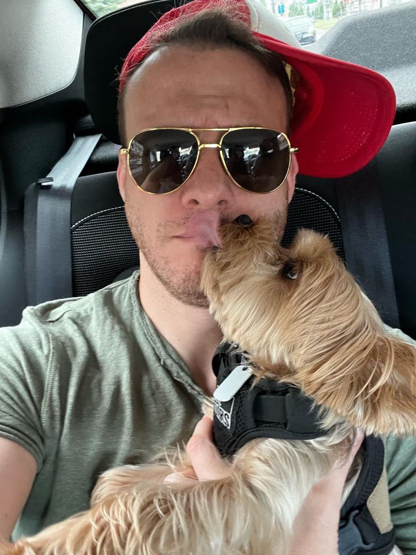 TvDunyasii's tweet photo. #KeremBürsin’den sevimli kare 💫 https://t.co/pD2cSyByUK