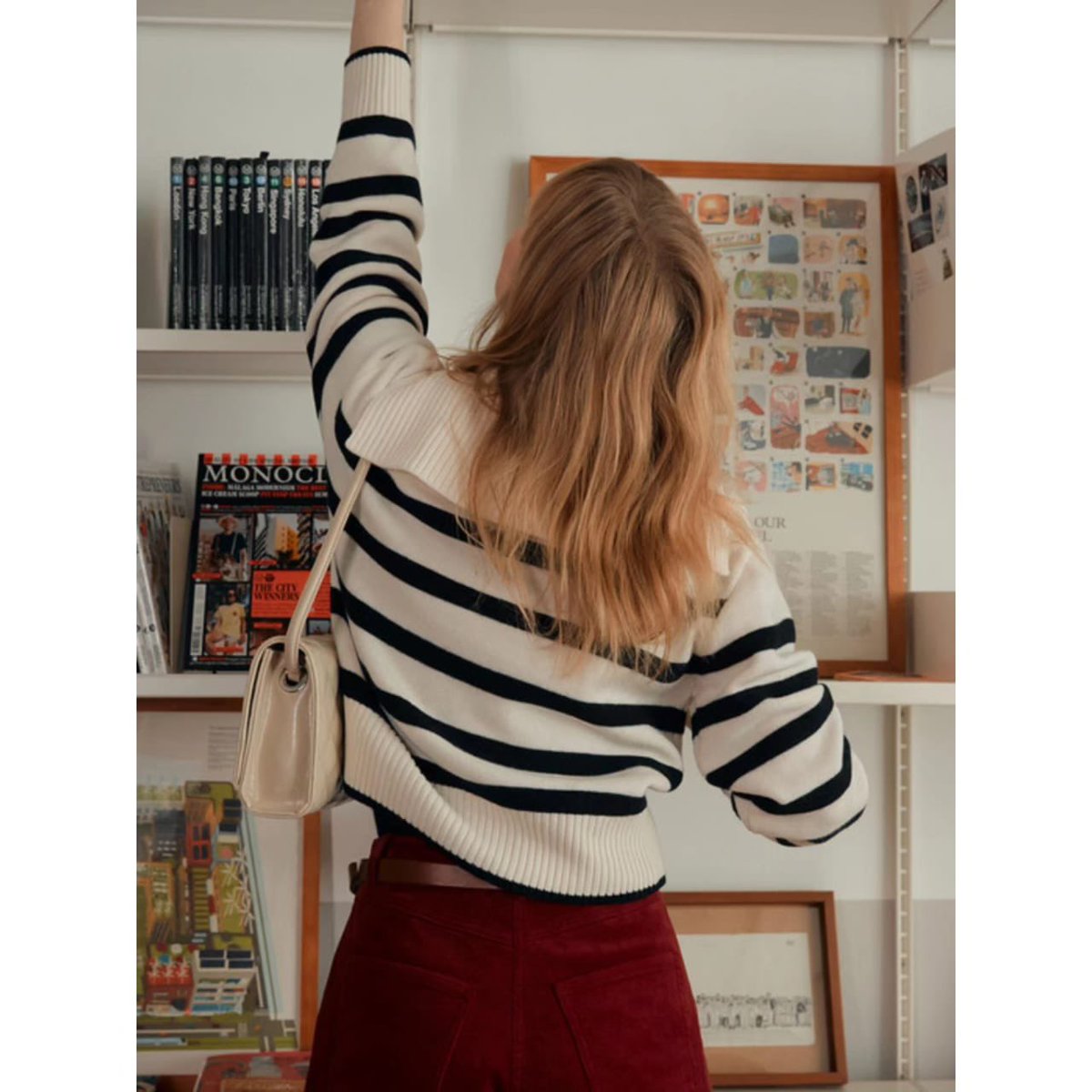 #ParkGyuYoung wore #FRONTROW Cardigan in #CELEBRITY Episode 2. #박규영 #셀러브리티 #드라마패션 #프론트로우 #kdrama_fashion #kdramastyle #parkgyuyoungstyle #parkgyuyoungfashion...