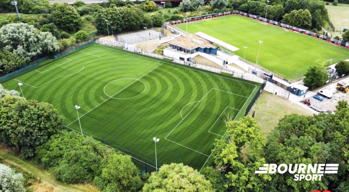 Our new 4G pitch ready to play on today vs <a href="/FElmstead/">FC Elmstead</a> #WeAreDockers Great work from <a href="/Bourne_Sport/">Bourne Sport</a> 👏