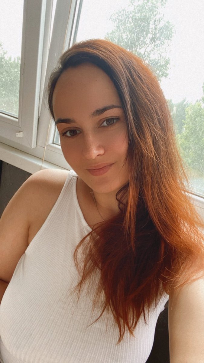 Good morning 🌞 at last 😀 Today I'm planning to create again - watercolor lessons, maybe finish my acrylic painting and start generating my ideas with AI.