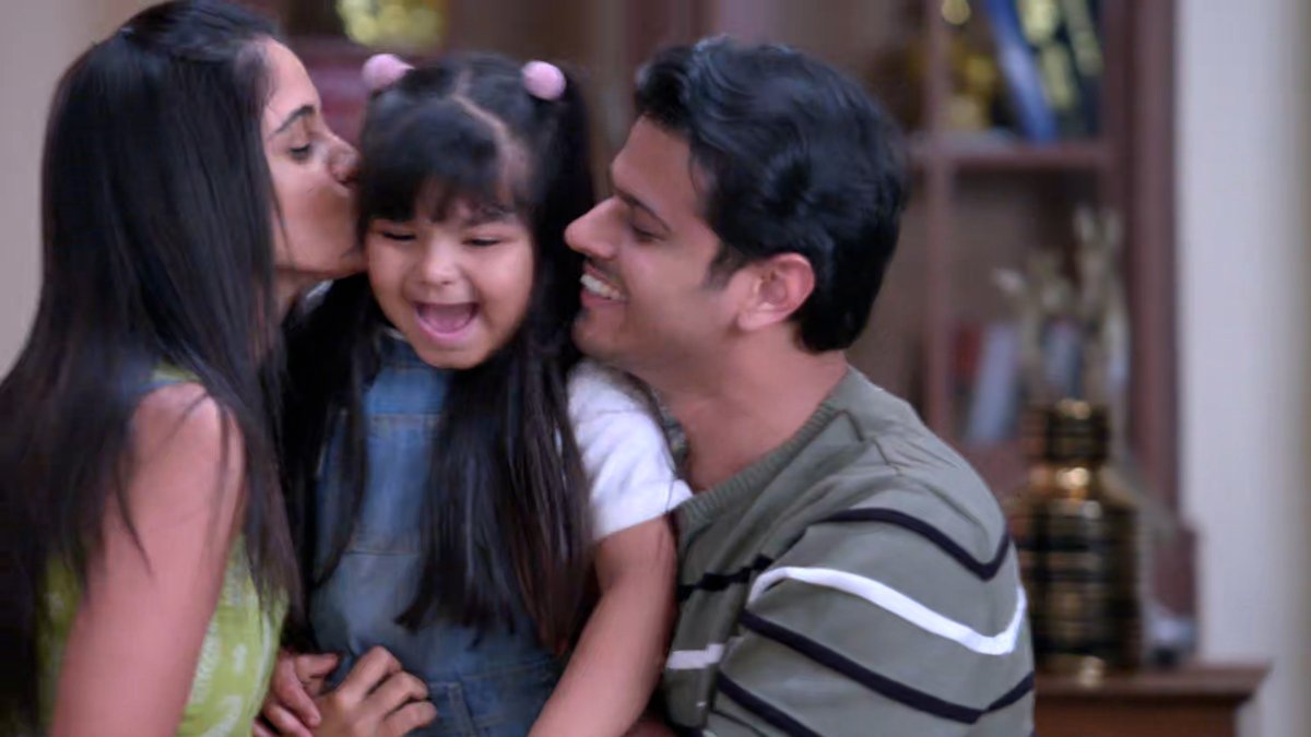 Savi of their dreams to their actual Savi, their heir
both Savi's were cute

SAIRAT FOREVER