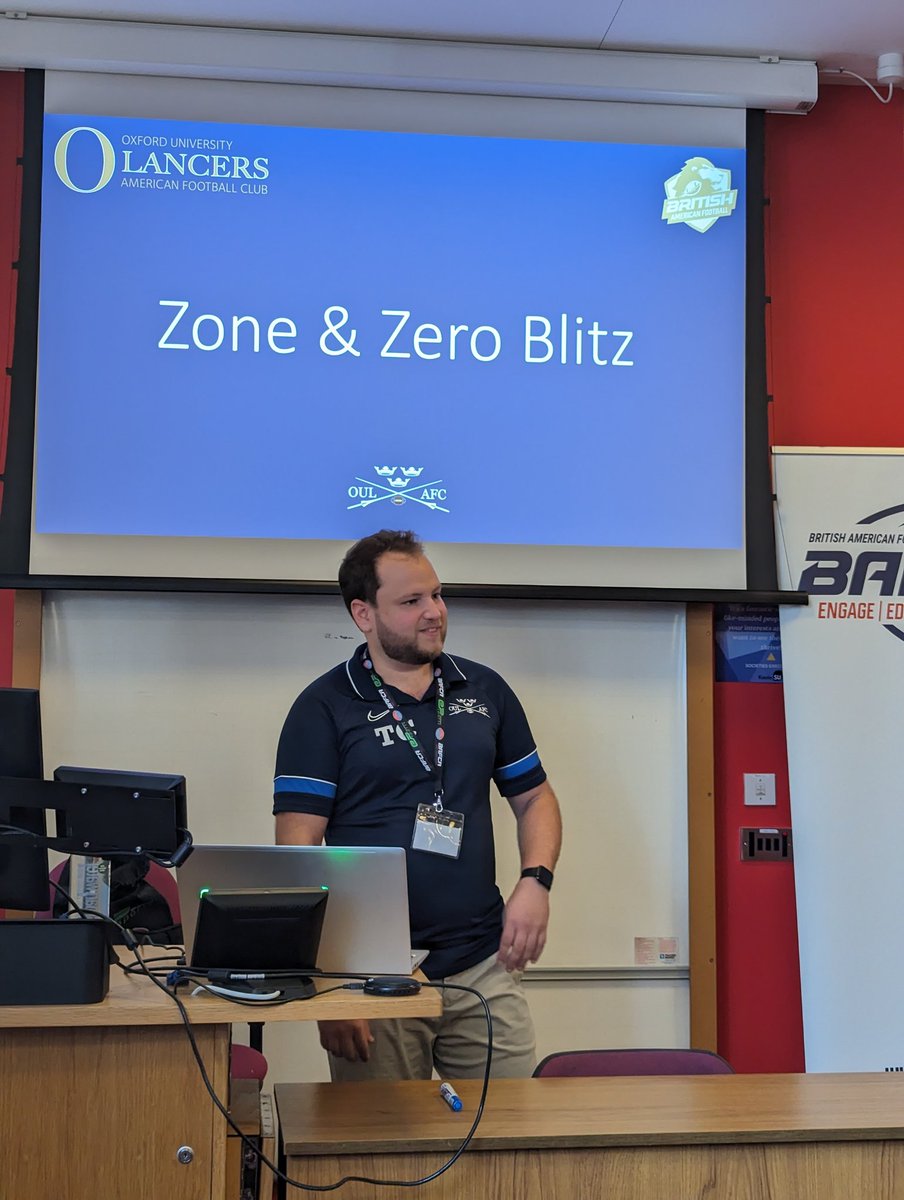 Coach_IanH's tweet image. Watching @tocasson  deliver his first BAFCA convention talk.