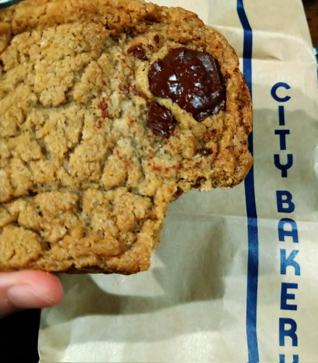 milkpurini's tweet photo. ここ最近でやっとおいしいクッキー食べれた🍪色々食べてきたんだけどね、なかなか出逢えておらずだった https://t.co/G0heif3Wcl