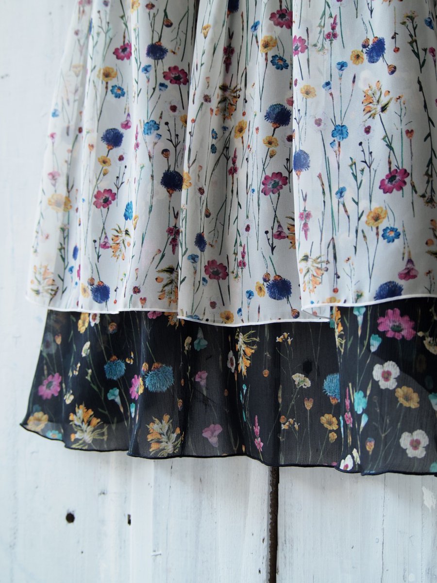 【raiMu】Flower Gathered Dress （White）【RA-23SS3-7-F-WH】¥79,200- → ¥71,280- *sale
fjshop.thebase.in/items/74818596

上記に加えて併用が可能なクーポンを配布中・ご利用頂けます。
クーポンコード→【 fro-2307-thanks 】