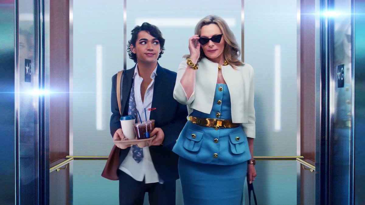 FranckDevoir's tweet photo. L’avantage d’être malade au fond de son lit : dévorer une série Netflix !

Petite review de la géniale série  #Glamorous où 3 points m’ont fait tiquer sur la représentation de l’industrie cosmétiques ⬇️ https://t.co/hYKDDblYqf