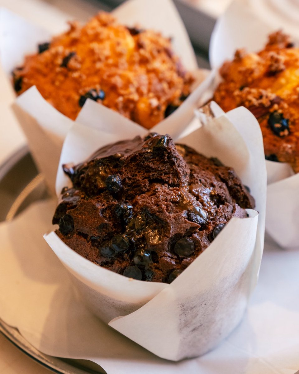 firinobakery's tweet photo. Tatlı krizi geldiyse, çözüm FIRIN'O'da! 🧁
//
If you need a sweet break, the solution is FIRIN'O! 🧁

#fırıno #artisanbakery #bakery #gaziantep #dinner #breakfast #lunch https://t.co/bFXfkdanoI