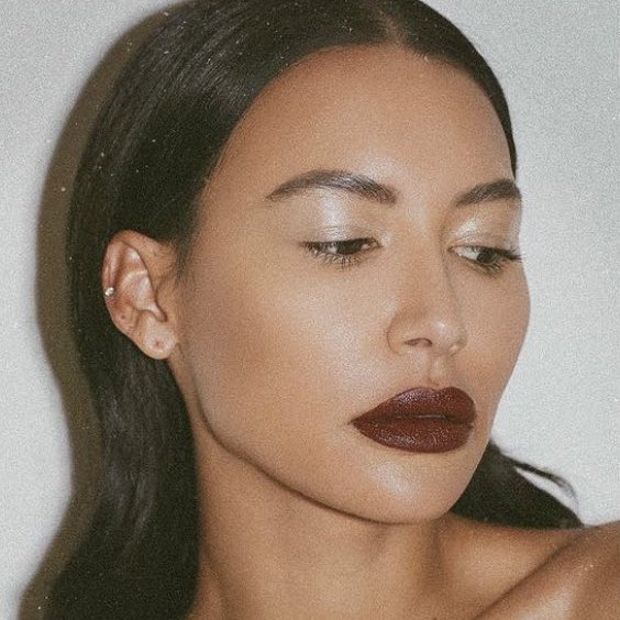RiveraArchive's tweet photo. three years ago we lost one of the most talented, gracious, loving, and most of all selfless people to ever grace this earth; naya marie rivera. you’re just as missed as the day you left and just as loved as the day you arrived, rest well beautiful 🕊️🫶🏽 https://t.co/u1WqqQqJND