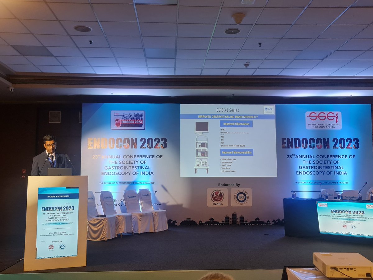 fathima_memon's tweet photo. @drhrr presenting "Texture and Colour Enhancement Imaging - Making Invisible Visible" at ENDOCON2023 Indore

#DrHardikRughwani
#AIGHospitals. https://t.co/ksg8UYVcGg