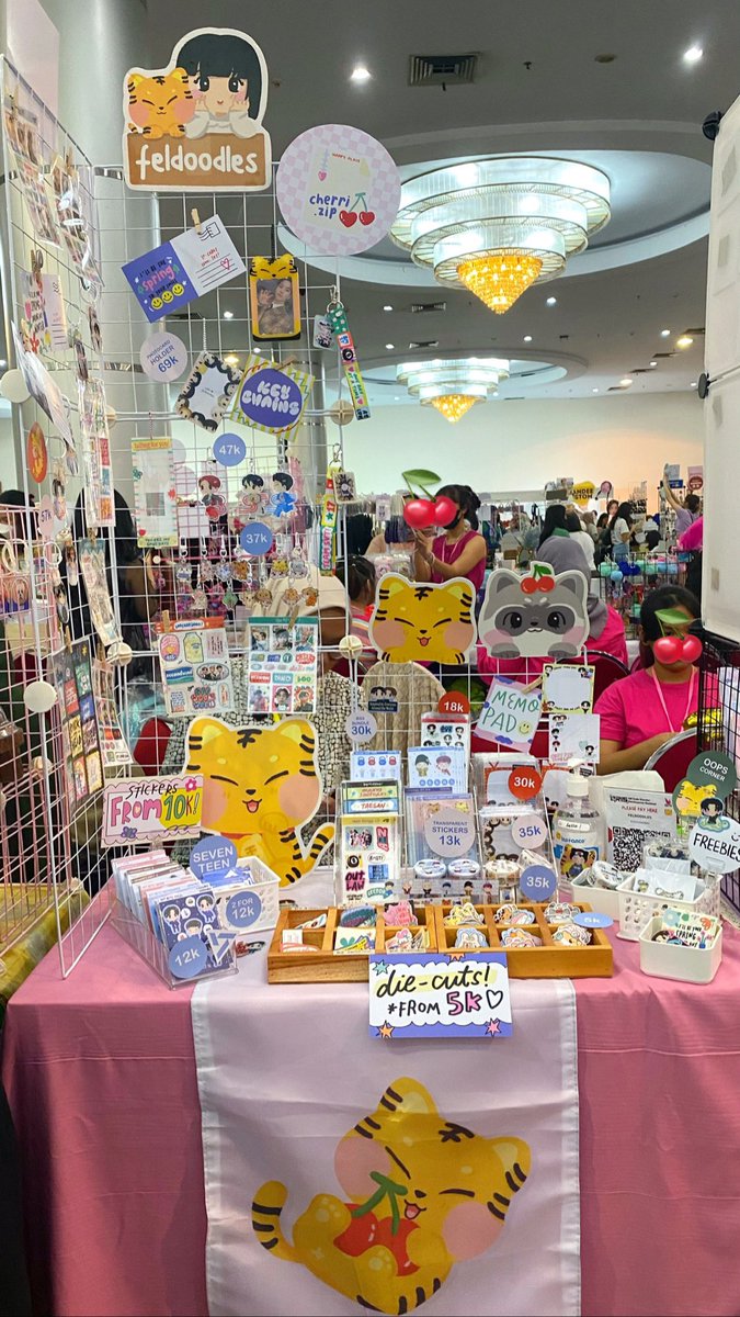 fellldoodles's tweet image. ✨P-LAND TODAY🐯🍒✨

come say hi, we’re at E-23!

#PLANDVol2