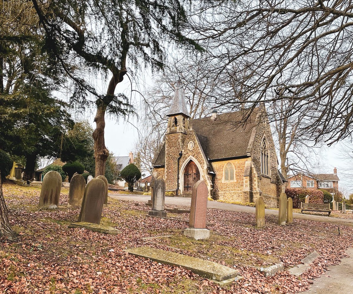 GuildfordGuides's tweet photo. This may not be a familiar sight to those used to the High Street - a stone's throw from there is this peaceful oasis. Join Nick and Val on 23 July for a #specialist walk around Mount Cemetery AND don't forget still time to join #HiddenGuildford 2moro https://t.co/2gLnPlKwas https://t.co/VbJCYix7Zr