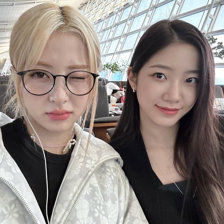 sserapics's tweet photo. SHINEZ one of the best duo A THREAD 🏹 https://t.co/teBroU0TMC
