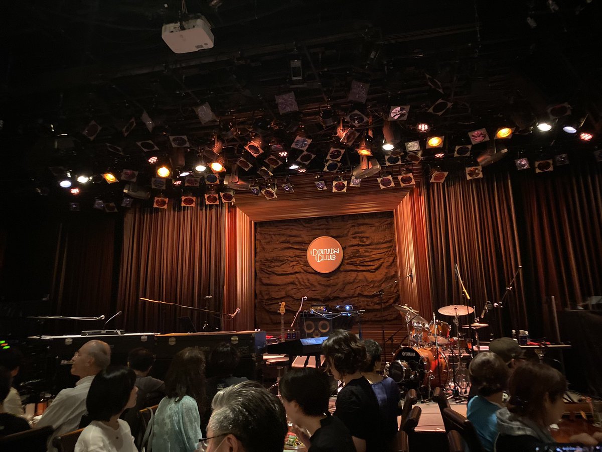 wish_mountain's tweet image. i&apos;m coming #azymuth