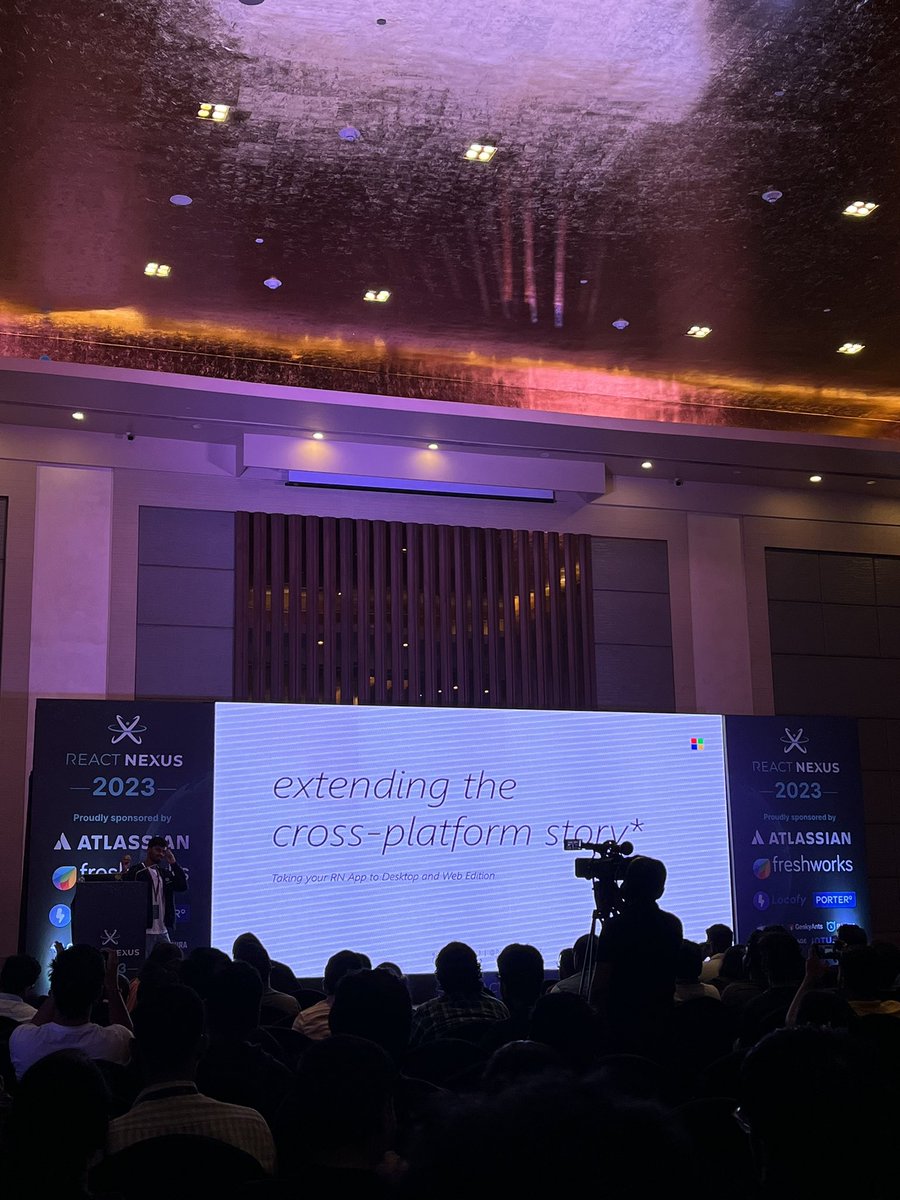 MallickDebajit's tweet image. Amazing session on React Native by @rohanpdofficial ✨

#reactnexus2023
