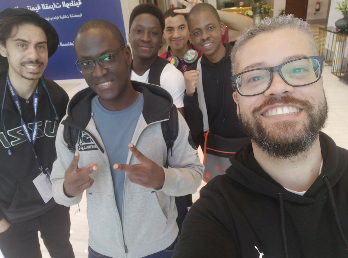 TweetsByProxy's tweet image. Teams South Africa 🇿🇦 and Ivory Coast 🇨🇮 getting ready to leave for the Captain's Circle Tournament at @Gamers8GG 🔥🌍spirits are up all around, love to see it! 😤🙏 #Gamers8 #LandOfHeroes #ATKWin #PlaySeriously