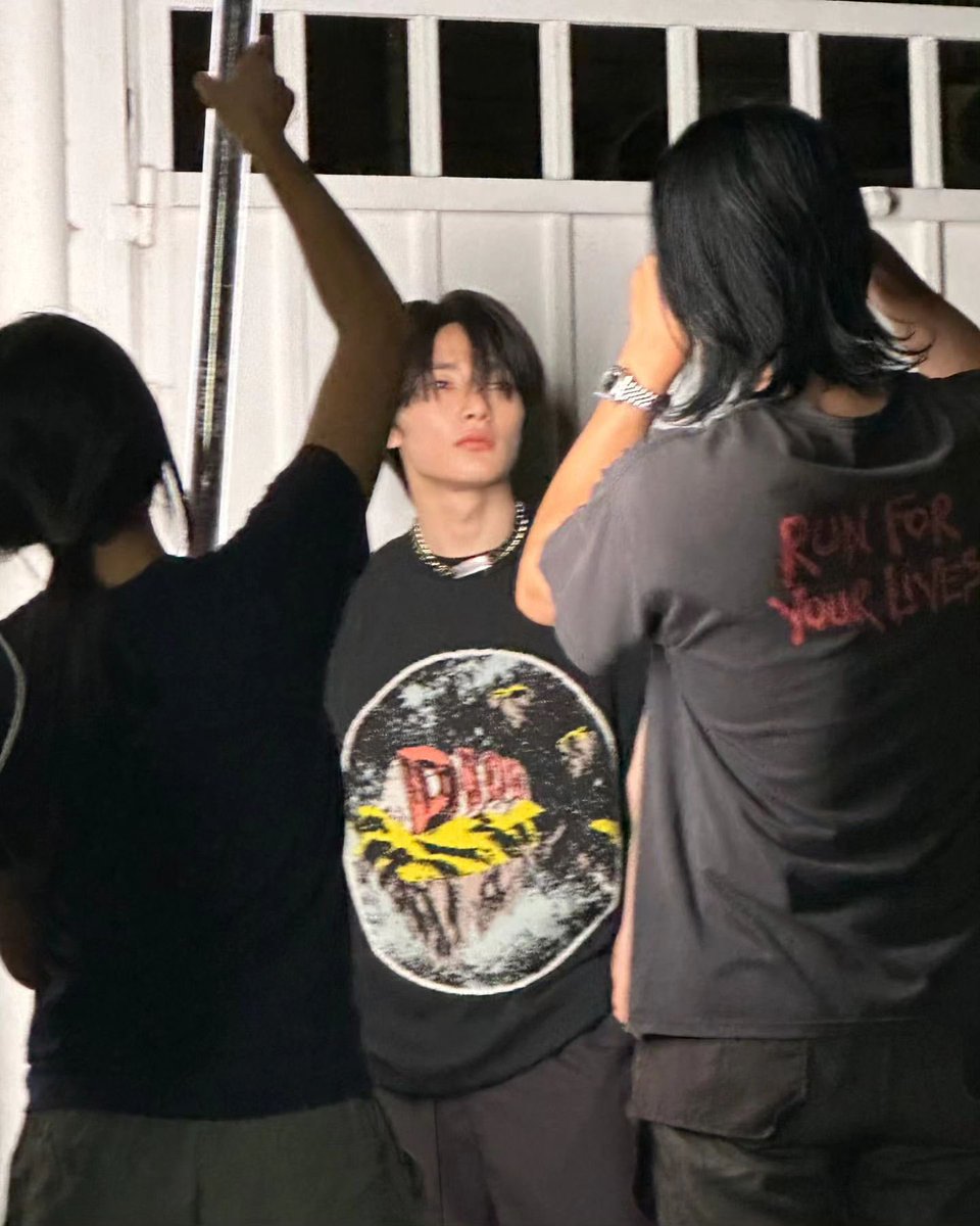 ien. (@jeongtln) on Twitter photo 