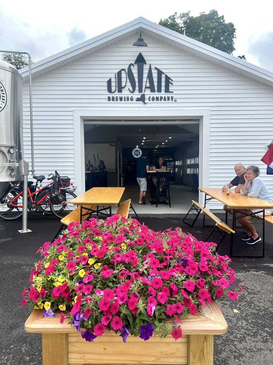 OneDelightfulL's tweet photo. Adding the first Wichita map pin was a highlight of drinking craft beer at @upstatebrewing in @TourWatkinsGlen! 

The brewery is located near waterfalls, a lake, and hiking trails. 

#newyork #beer #travelblogger https://t.co/RgtIeg4yKF