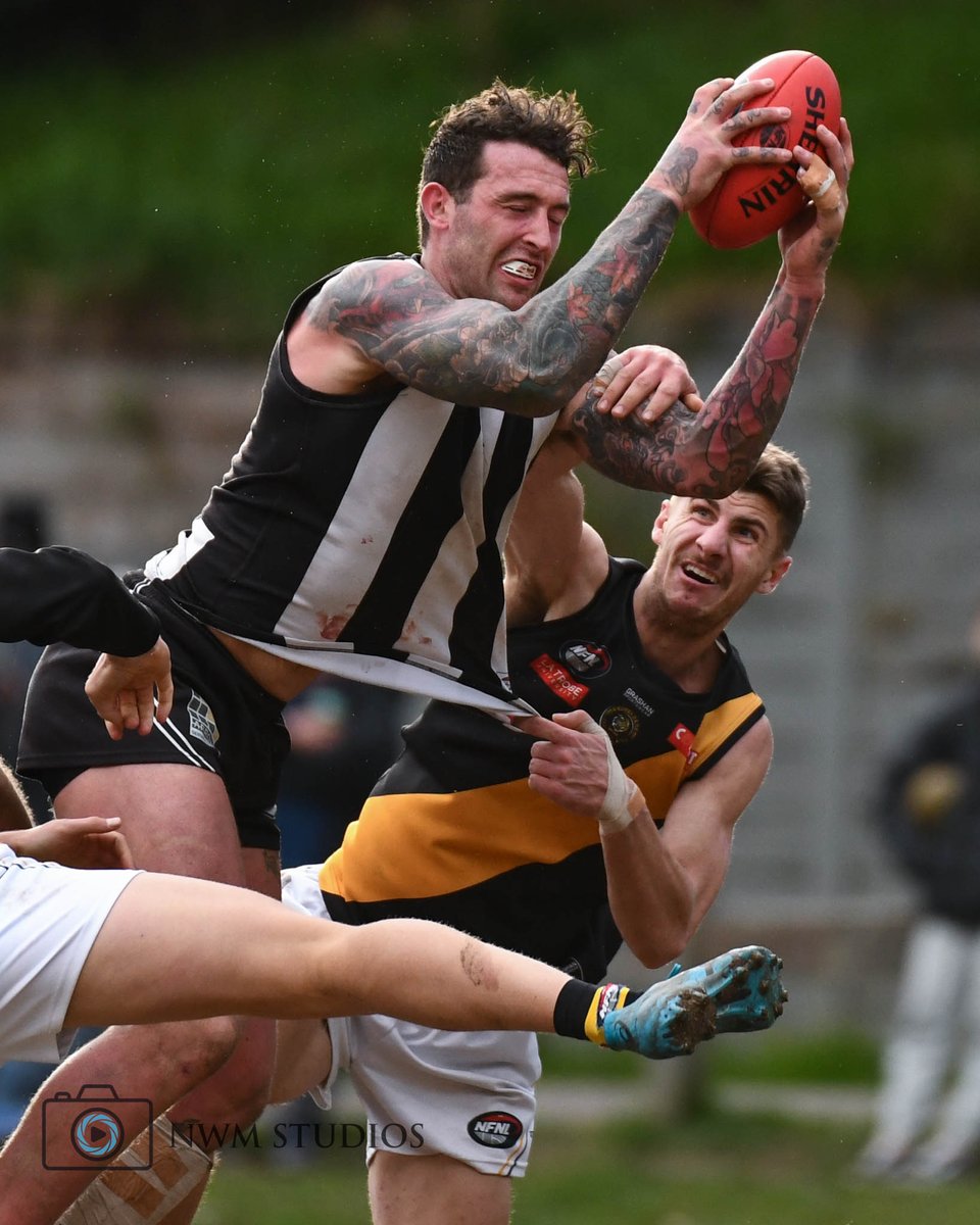 It was another titanic battle between the 2 best teams in the <a href="/northernfnl/">Northern FNL</a>, with <a href="/HeidelbergFC/">Heidelberg Football Netball Club</a> and <a href="/MontyFNC/">Montmorency FNC</a> playing out a pulsating 72 all draw after a late Kai Kearns bomb levelled the scores against in the dying minutes at Para Road.