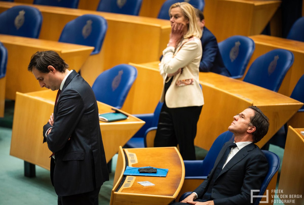 <a href="/Minister_FIN/">Eelco Heinen</a> Ook ik vind het zeer spijtig dat in 1.5 jaar tijd er zoveel extra kapot is gemaakt. Het kost minstens 1.5 generatie om de maatschappelijke, sociale en financiële schade te herstellen die jullie hebben aangericht en dat reken ik ook jou aan!