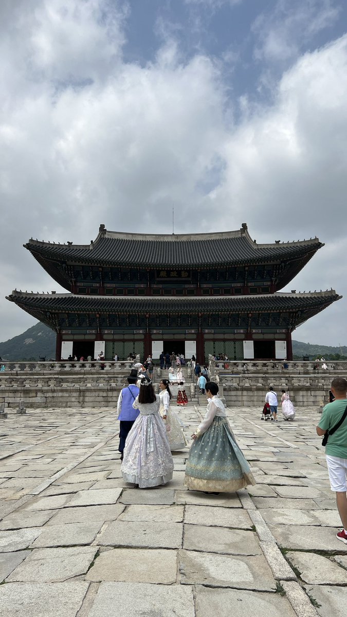 SwgMoh's tweet photo. Seoul 🇰🇷 https://t.co/voc9Ita5Tp