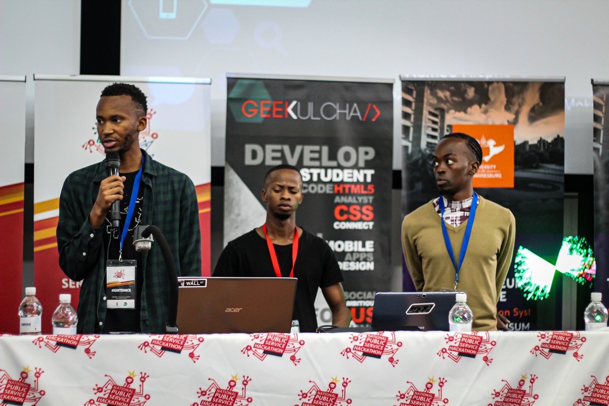 Team <a href="/Balltalent_/">BallTalent</a> in 2018 vs 2023

Great to see them still pushing the tech passion. <a href="/Balltalent_/">BallTalent</a> is the perfect tool to make precise scouting decisions through the use of player data &amp; match footage

#photooftheday #KnowYourGeeks <a href="/GEN22OnSloane/">22OnSloane</a>  #GKArchives