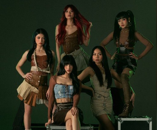 sakaialanguuwi's tweet photo. To my Safe Space, Happy 15th 🤍

#15thKAIAxZAIAday
@KAIAOfficialPH #KAIA https://t.co/dzx7K7fsSb