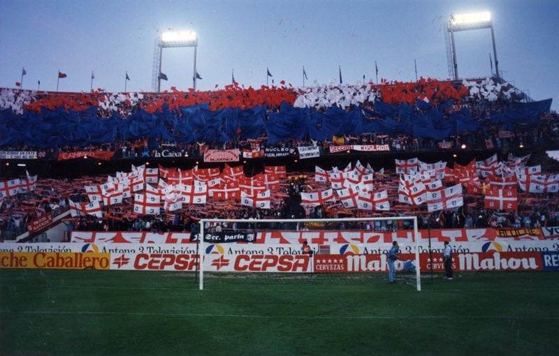 101ULTRAS's tweet image. 🇪🇦 El Derbi Madrileño [old school]
Atlético Madrid vs Real Madrid 1991/1992
Atlético Madrid vs Real Madrid 1994/1995
Atlético Madrid vs Real Madrid 1997/1998
Atlético Madrid vs Real Madrid 1999/2000