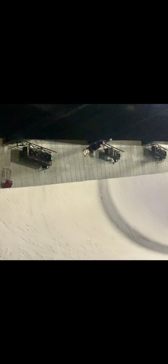 meg790123's tweet photo. 久しぶりの無重力✨
涼しくてたのしかった😊
＃カムイみさか
#ハーフパイプ 
#halfpipe https://t.co/XZmFxpZywt