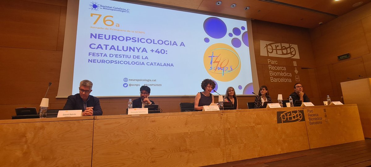 Dunia_Perdrix's tweet photo. Gran èxit d'assistència en la 76a  Jornada de Primavera de la @scnps
que va tenir lloc al #PRBM per celebrar els seus 40+ anys. #SCNP2023. Recordant el passat, gaudint del present i perfilant un futur ple de reptes per la #neuropsicologia. https://t.co/kxdTadI5uq
