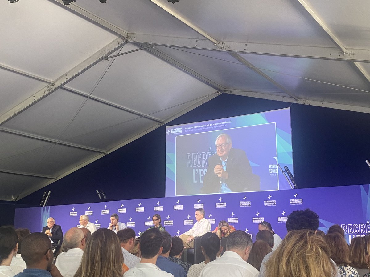 En direct des rencontres économiques Aix-en-Provence <a href="/Cercle_eco/">Le Cercle des économistes</a> <a href="/BrunoLeMaire/">Bruno Le Maire</a> 
‘Faire de la France la première eco verte à 2050´ , ´l’IA générative et l’innovation sont une des solutions’ <a href="/orange/">Orange</a> <a href="/bruno_zerbib/">Bruno Zerbib</a> <a href="/stevejarrett/">Steve Jarrett</a>
