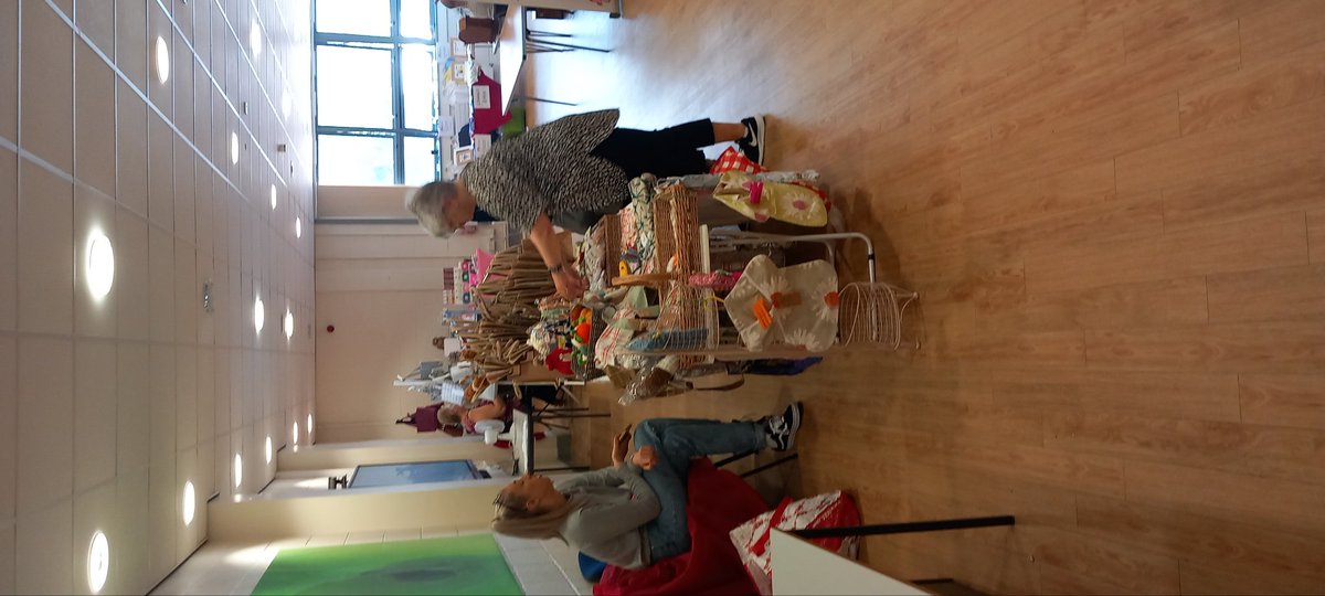 Learn_RCT_Dysgu's tweet photo. Come enjoy yourself today at our summer fayre #adultcommunitylearning @GartholwgLLC 10.00-16.00 https://t.co/bGevjE0XtS