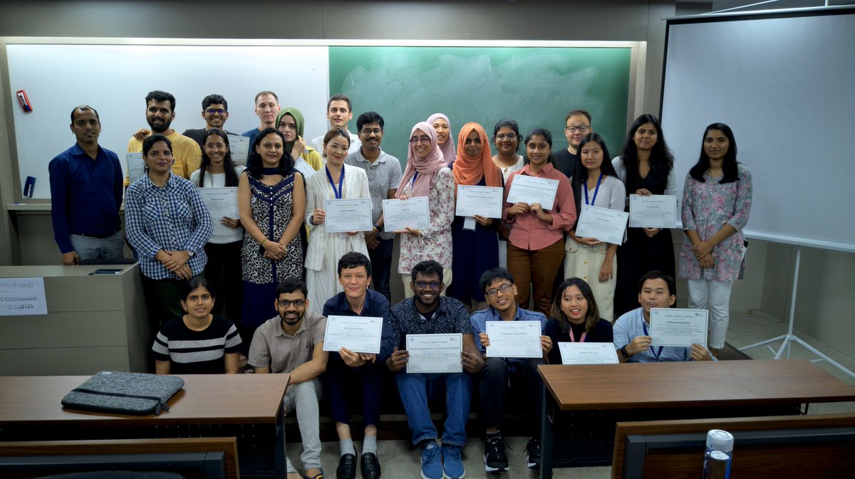 The 5 days course on #Systems_Biology has concluded <a href="/iitbombay/">IIT Bombay</a>  in collaboration with <a href="/AUA_sec/">Asian Universities Alliance</a> !  Prof. Sandip Kar (<a href="/tsbl_IITBombay/">Theoretical Systems Biology Group</a> ) led the course, and it was an absolute delight interacting with the talented students across the world. <a href="/SandipK79644205/">Sandip Kar</a>
