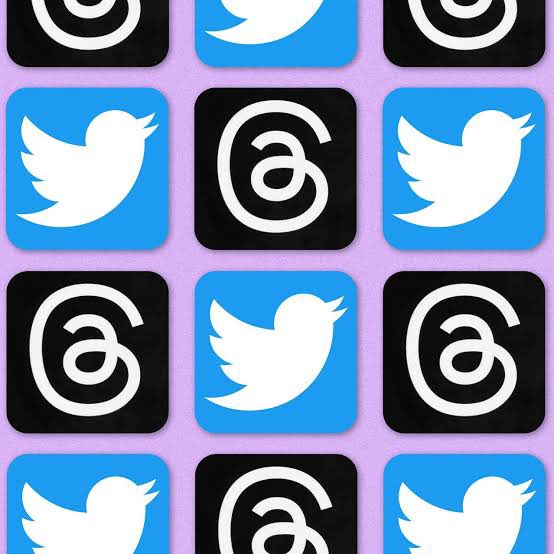 MuditKkaushik's tweet image. Trade secrets: the forbidden fruit of business, tempting competitors to take a bite while the original masterminds keep them guessing.

#twittervthreads