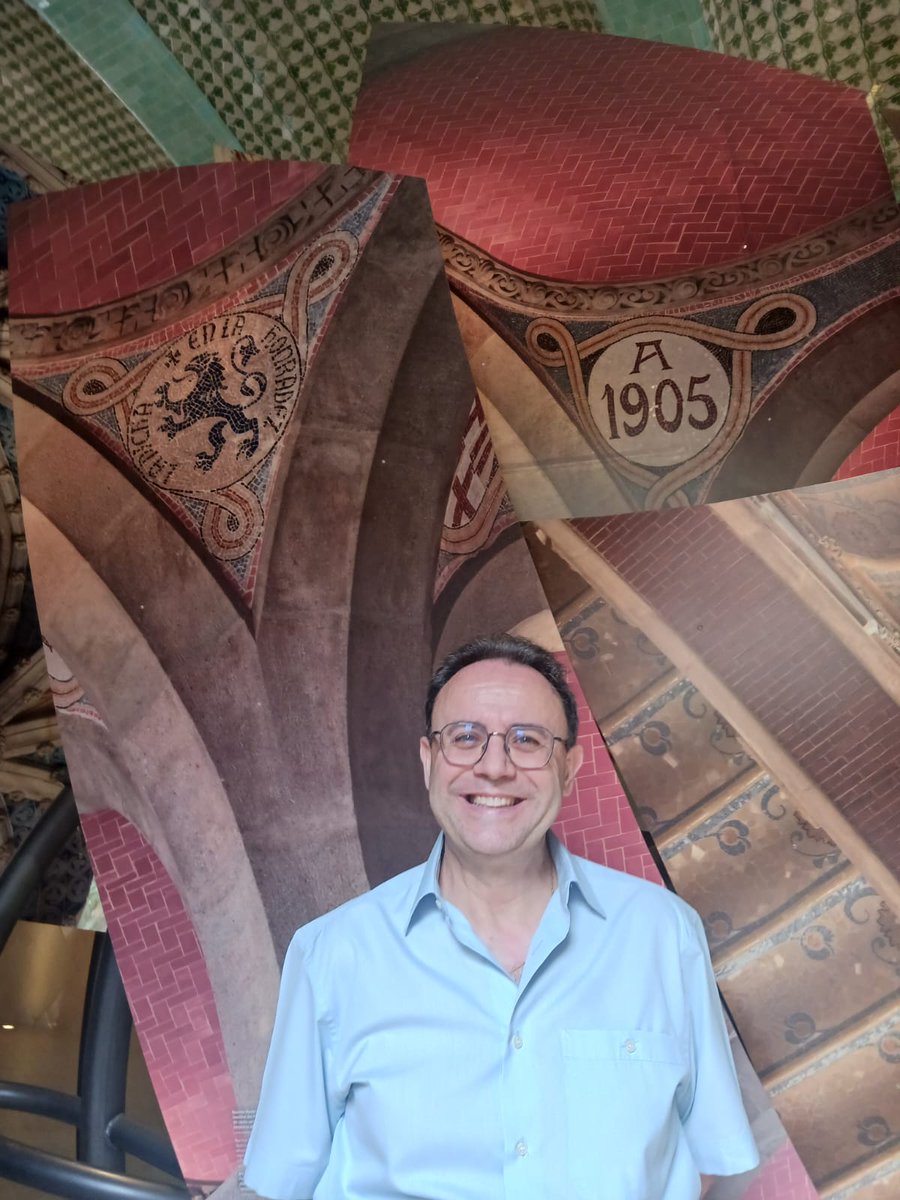 Ja està definida l'hora de la presentació de la meva novel.la històrica sobre l'Hospital de Sant Pau. Serà a les 16:30h del dijous 19 d'octubre al Saló d'Actes del mateix hospital. ESTEU TOTS CONVIDATS.