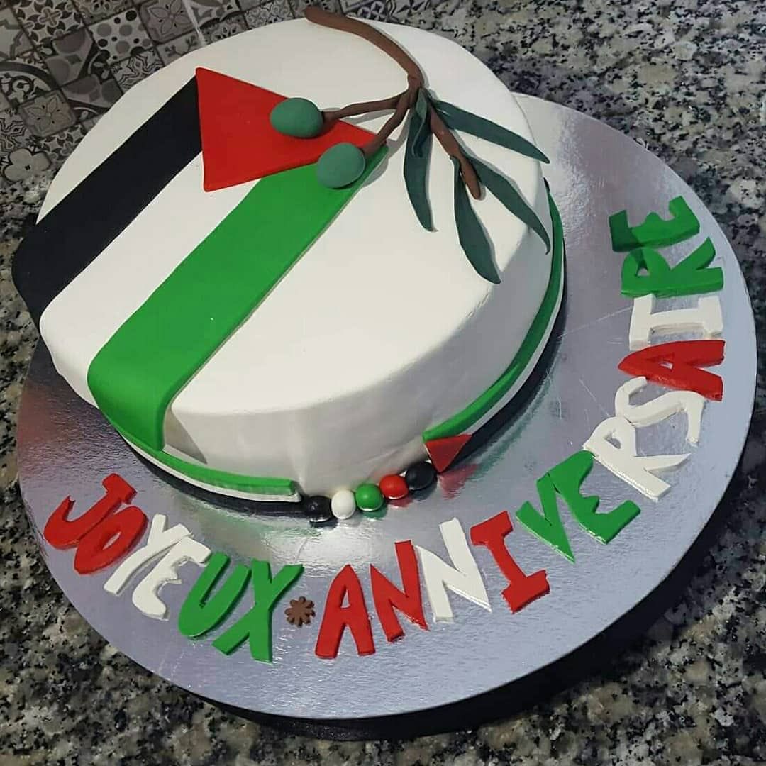  happy birthday Robbie Keane! baked you a birthday cake for the big day 