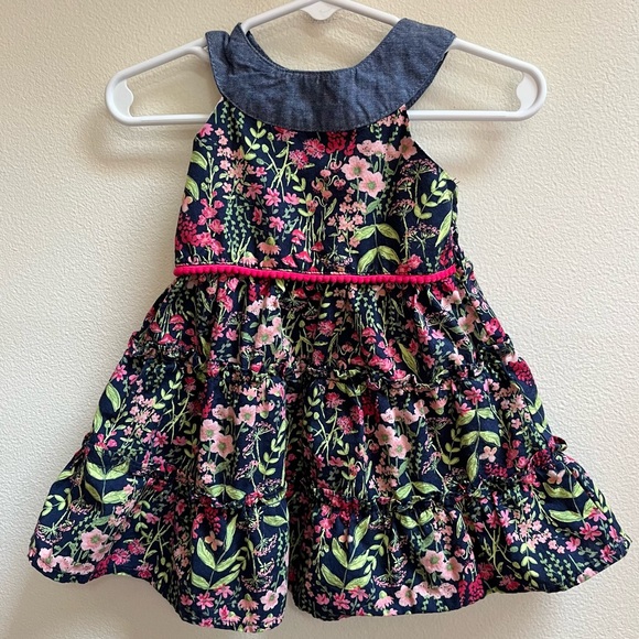 MyPrettyCandles's tweet photo. So good I had to share! Check out all the items I'm loving on @Poshmarkapp #poshmark #fashion #style #shopmycloset #wondernation #penelopemack #oshkoshbgosh: https://t.co/2t6Ul9qEVc https://t.co/BmnibxzmTc