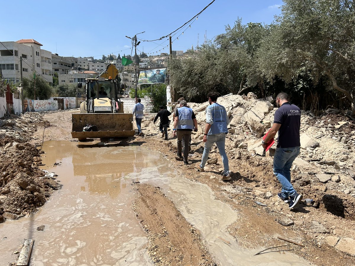 With diplomatic colleagues in Jenin camp to see conditions and meet students &amp; camp reps. Widespread damage to buildings, water &amp; sanitation infrastructure. UXO an enduring hazard. Full respect to stretched @unrwa staff on the ground helping deliver vital services.