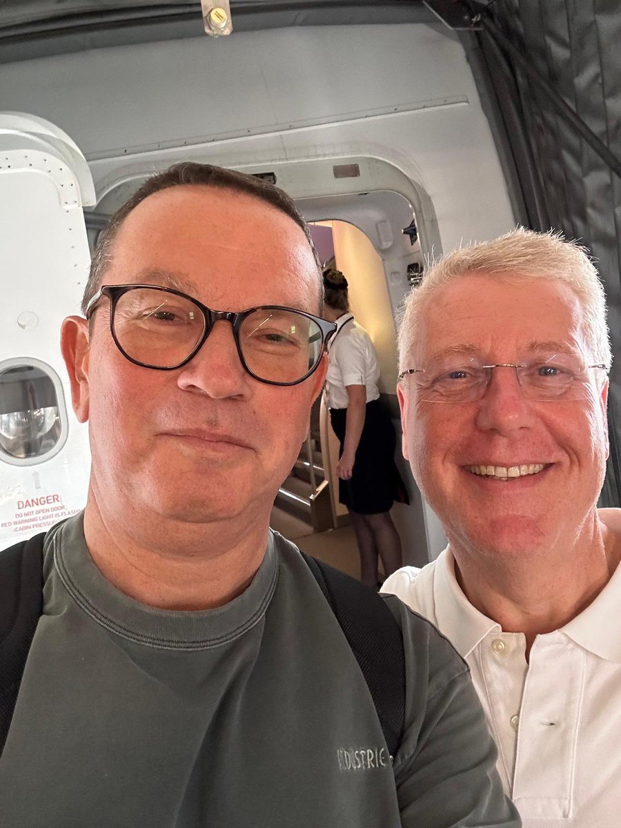 DFKUKI's tweet photo. Some of the @DFKUKI members on their way #MeetMeInMiami
@DFK_Intl Global Conference
#DFKMiami2023 https://t.co/v27SjJqfpY